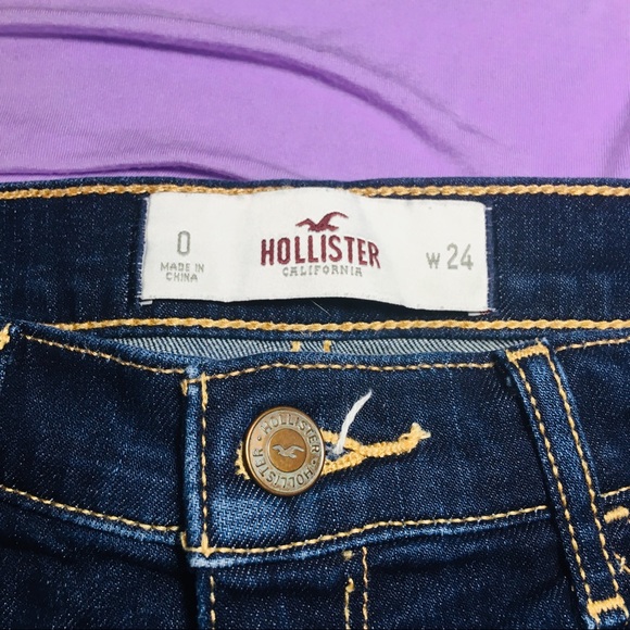 HOLLISTER SHORT JEANS - Picture 4 of 7
